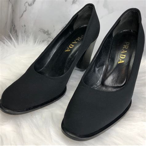 prada vintage black pumps